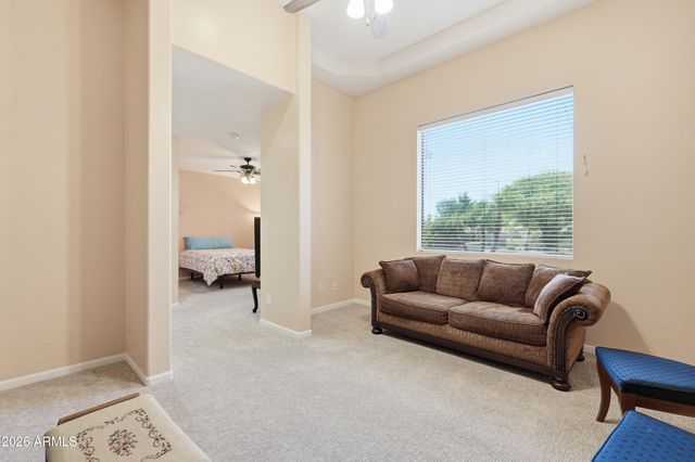 6964 E GRANDVIEW Street, Mesa, AZ 85207