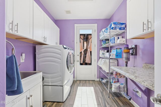 6964 E GRANDVIEW Street, Mesa, AZ 85207