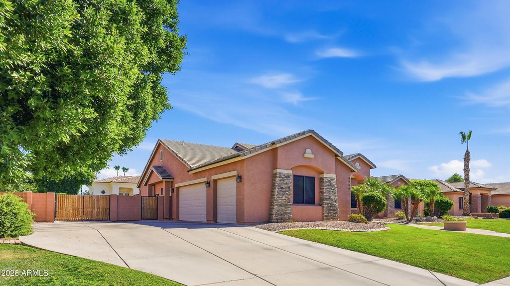 6964 E GRANDVIEW Street, Mesa, AZ 85207 — photo 2