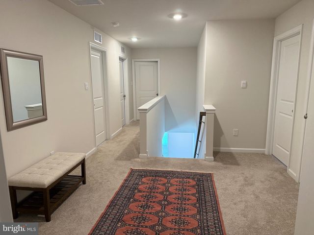 13 OUTSAIL AVE, Barnegat, NJ 08005