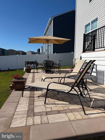 13 OUTSAIL AVE, Barnegat, NJ 08005