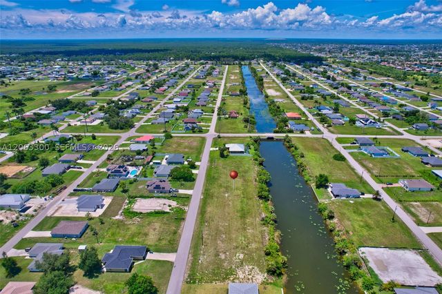 2625 NE 5th, Cape Coral, FL 33909