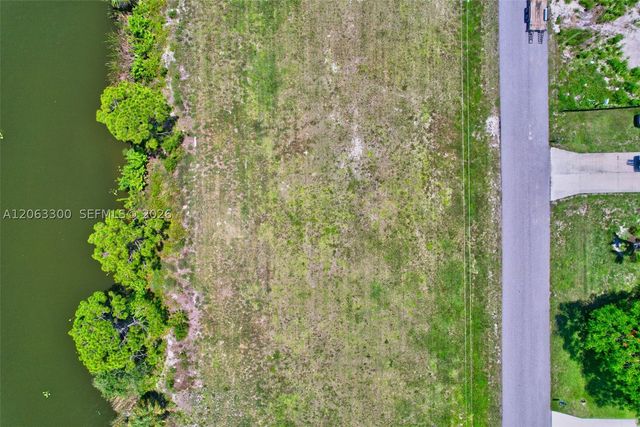 2625 NE 5th, Cape Coral, FL 33909