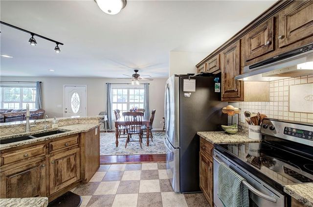 480 Beason Road SE, Calhoun, GA 30701