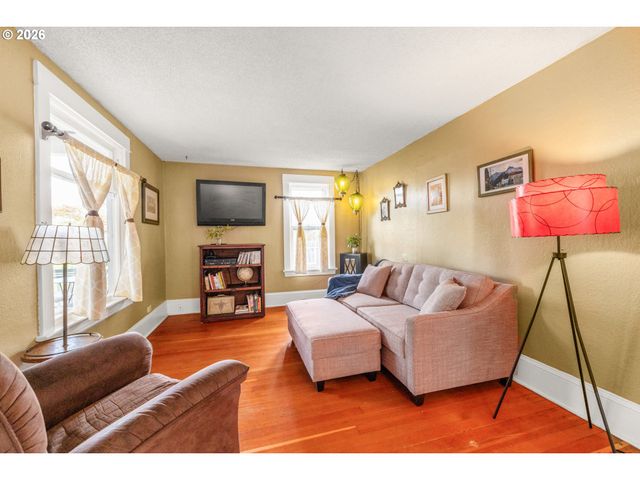 4324 Se 66TH Ave, Portland, OR 97206