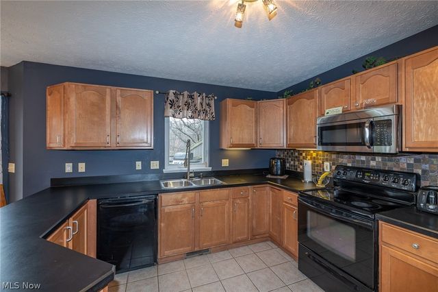 1125 Substation Road, Brunswick, OH 44212