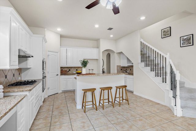906 Cougar Drive, Allen, TX 75013