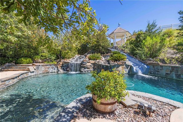 30024 Valley Glen Street, Castaic, CA 91384