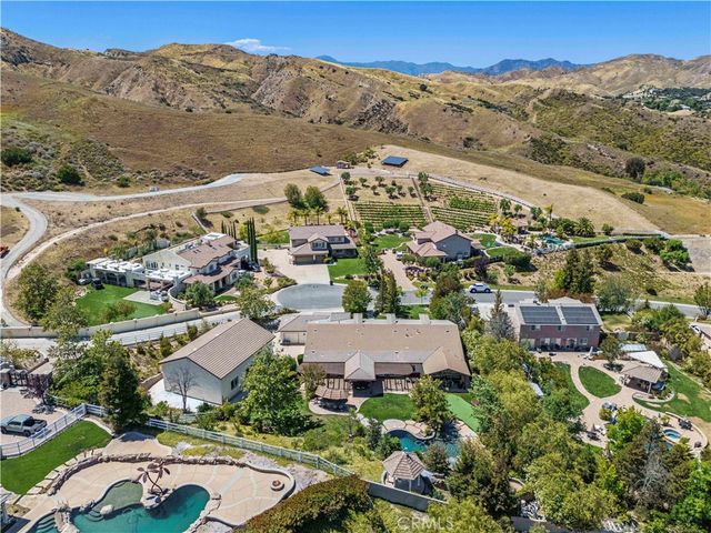 30024 Valley Glen Street, Castaic, CA 91384