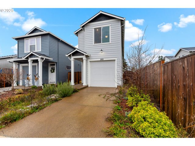 293 E WAYNO Way, Newberg, OR 97132