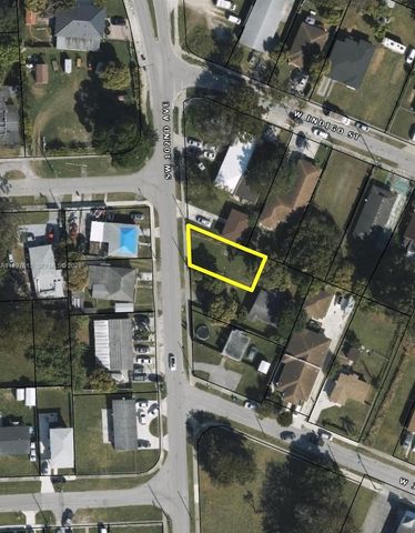 17709 SW 102nd Ave, Miami, FL 33157