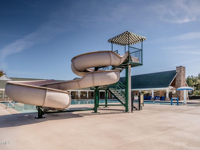 130 Bur Oak Court, Pittsboro, NC 27312