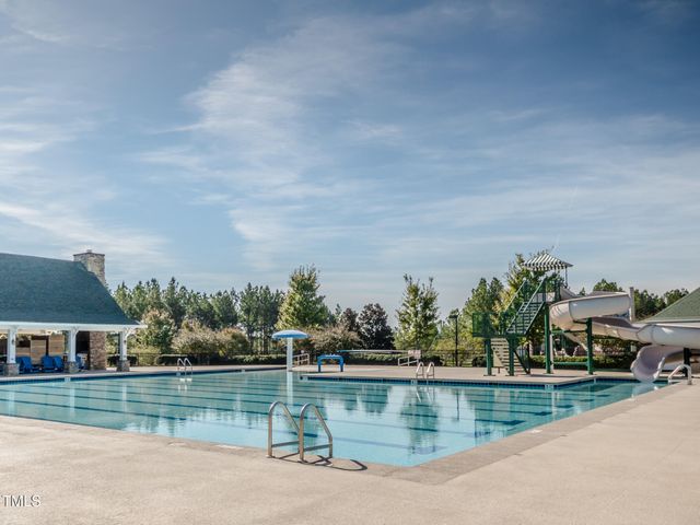 130 Bur Oak Court, Pittsboro, NC 27312