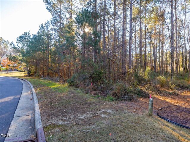 130 Bur Oak Court, Pittsboro, NC 27312