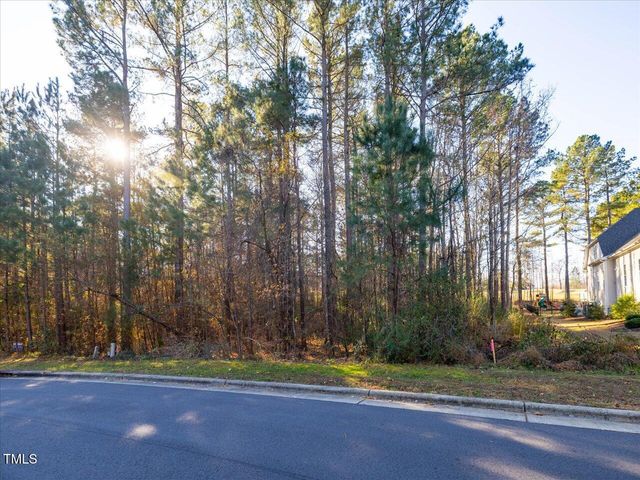 130 Bur Oak Court, Pittsboro, NC 27312