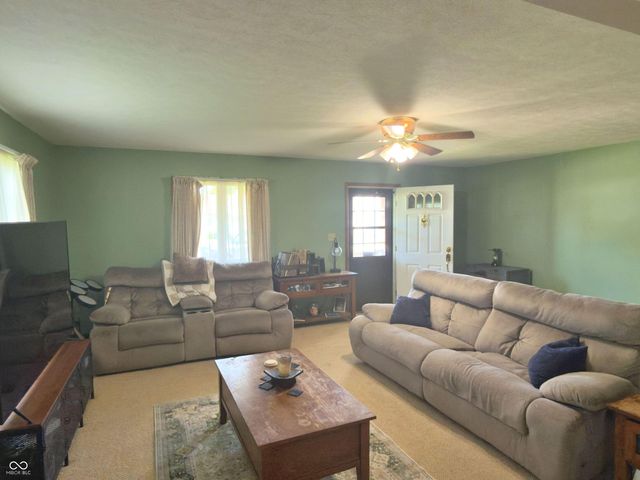809 Cottage Avenue, Crawfordsville, IN 47933