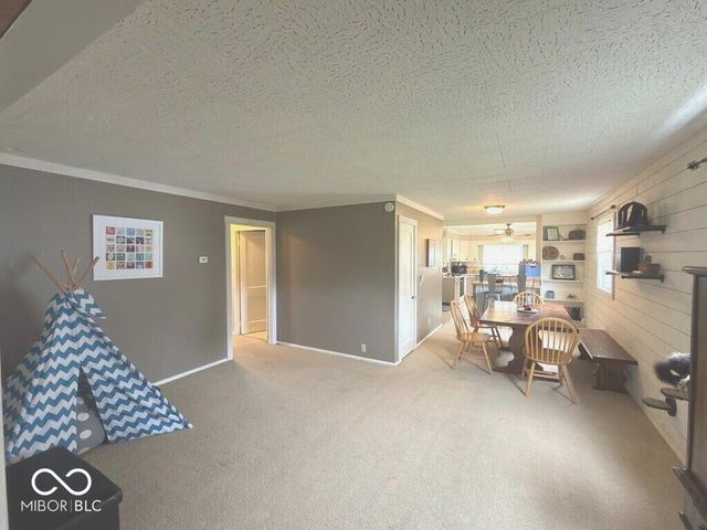 809 Cottage Avenue, Crawfordsville, IN 47933
