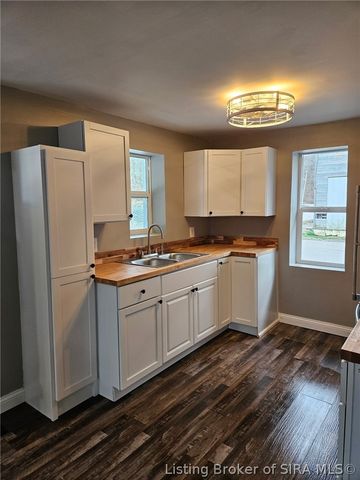 399 S Depot Street, Marengo, IN 47140