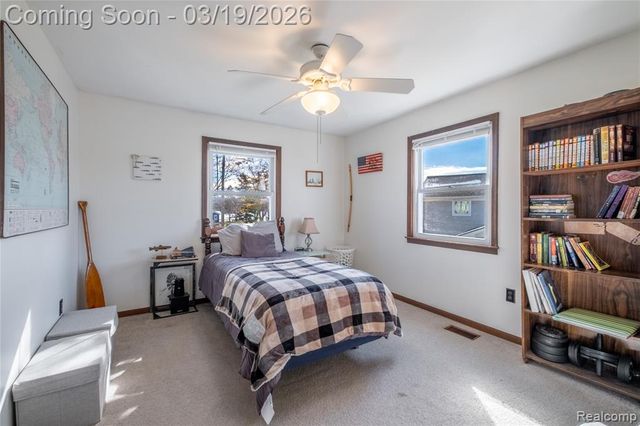 1962 Lake Pointe Drive, Ortonville, MI 48462