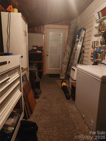 110 E Price Street, Hendersonville, NC 28739