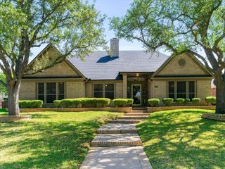 8009 Misty Trail, Fort Worth, TX 76123