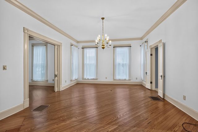 114 W Lexington Avenue, Danville, KY 40422