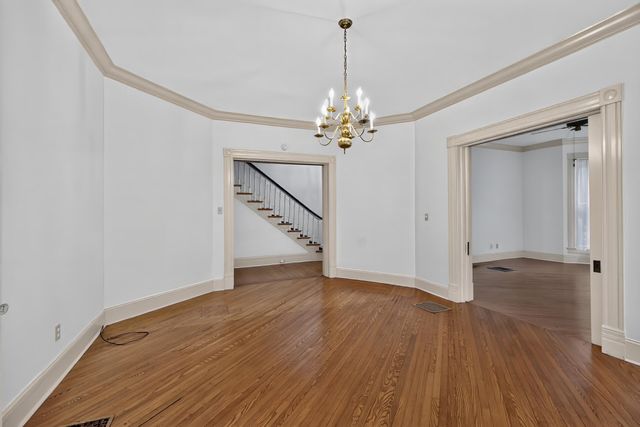 114 W Lexington Avenue, Danville, KY 40422