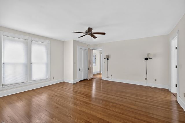 114 W Lexington Avenue, Danville, KY 40422