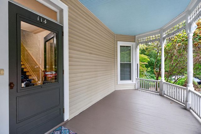 114 W Lexington Avenue, Danville, KY 40422