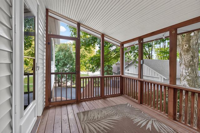 114 W Lexington Avenue, Danville, KY 40422
