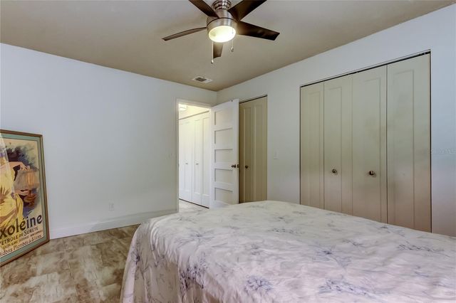 3850 13TH AVENUE N 105, St Petersburg, FL 33713