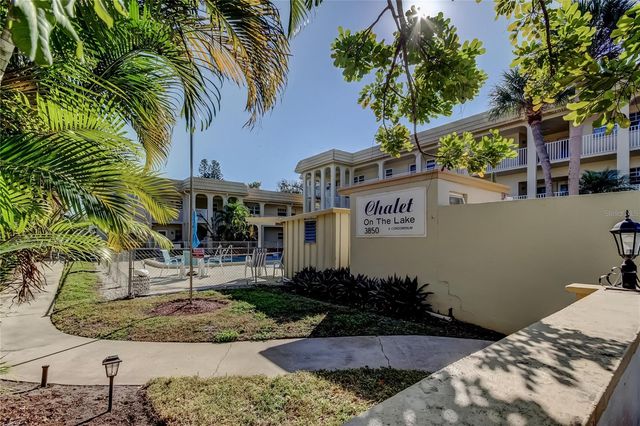 3850 13TH AVENUE N 105, St Petersburg, FL 33713