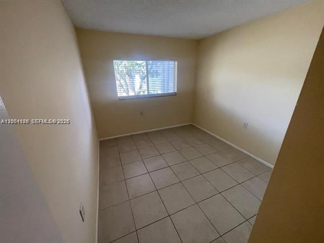 1186 Lake Terry Dr H, West Palm Beach, FL 33411