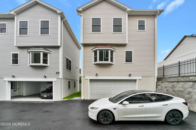 182 E 25th Street A, Paterson, NJ 07514