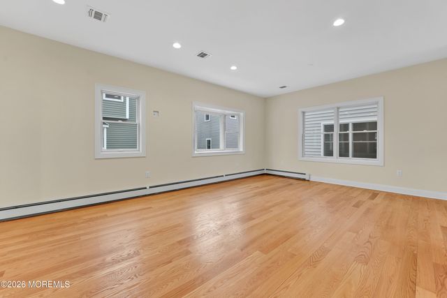 182 E 25th Street A, Paterson, NJ 07514