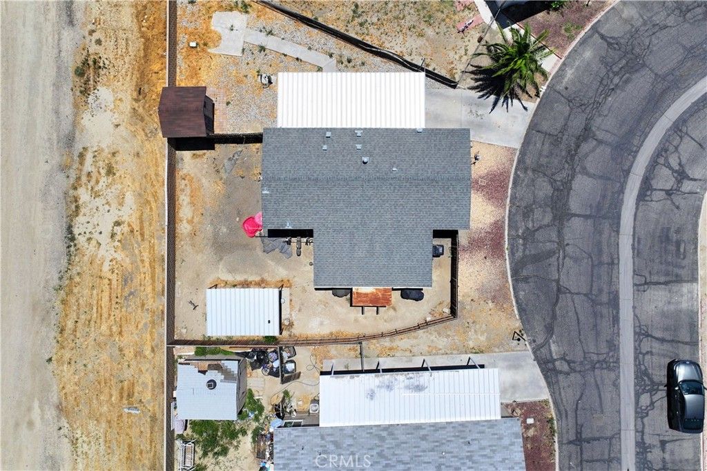 Image 36 of property listing at 1724 Sandra, Rosamond, CA 93560