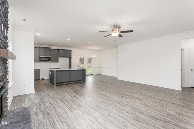 1926 Darrell Drive 13, Graham, NC 27253