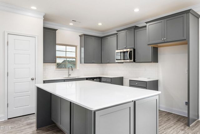 1926 Darrell Drive 13, Graham, NC 27253