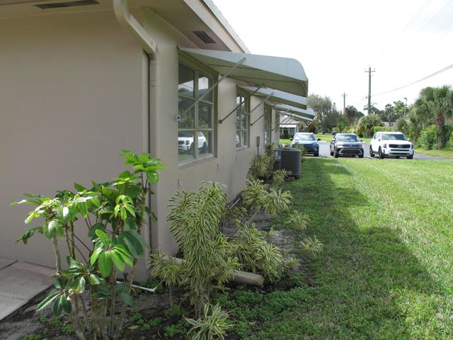 1295 High Point Place N A, Delray Beach, FL 33445