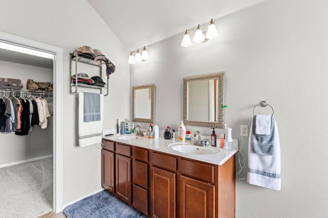 227 Sandstone TRL, Buda, TX 78610