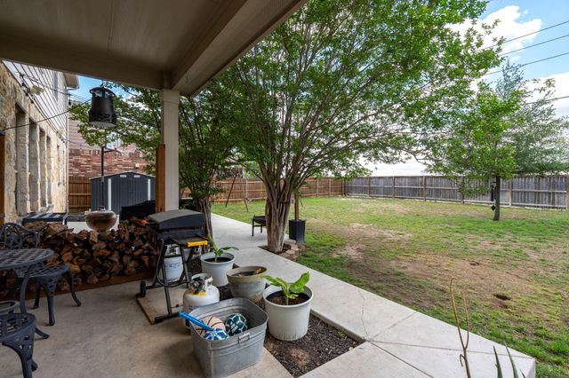 227 Sandstone TRL, Buda, TX 78610