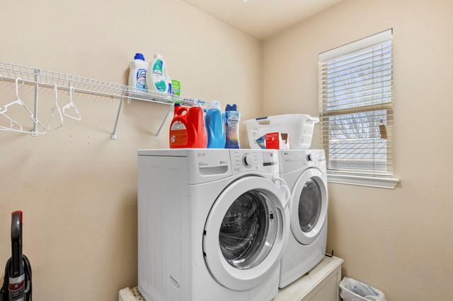 227 Sandstone TRL, Buda, TX 78610