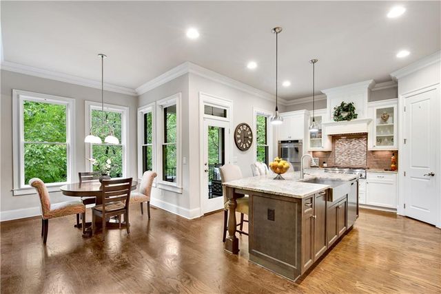 3859 Cochran Lake Drive, Marietta, GA 30062