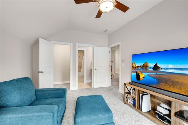 3859 Cochran Lake Drive, Marietta, GA 30062