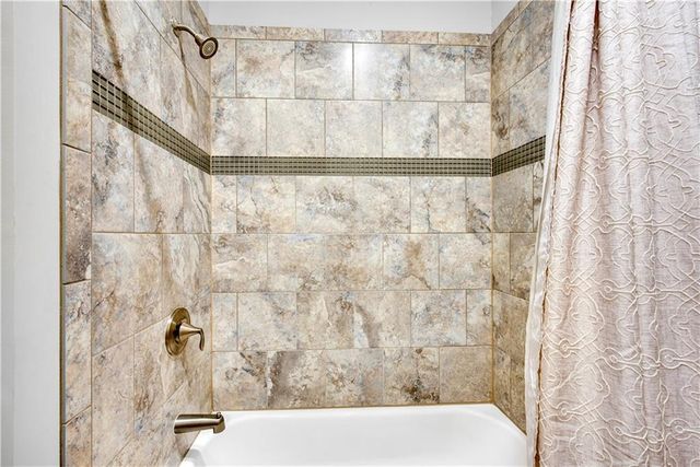 3859 Cochran Lake Drive, Marietta, GA 30062