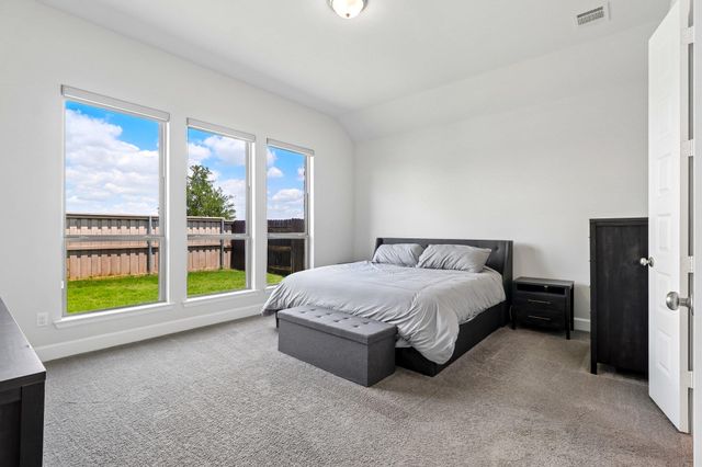112 Chinaberry BND, Bastrop, TX 78602