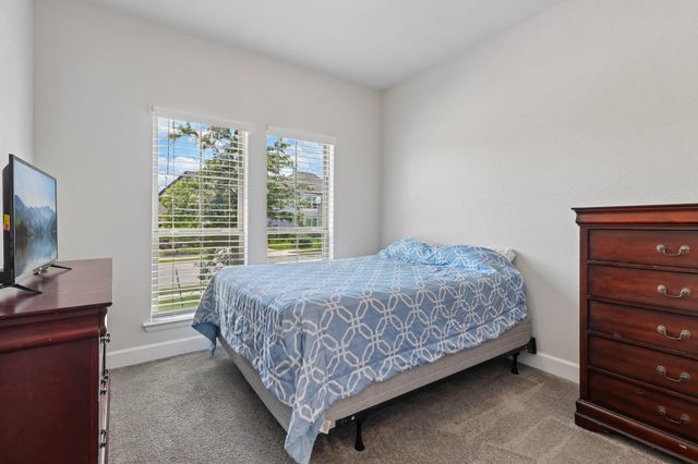 112 Chinaberry BND, Bastrop, TX 78602