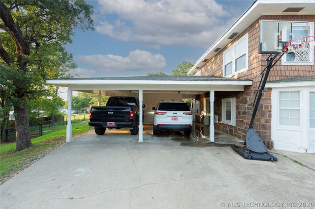 1425 E Seminole, Mcalester, OK 74501
