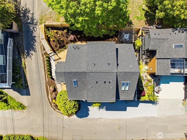3402 SW Spokane Street, Seattle, WA 98126