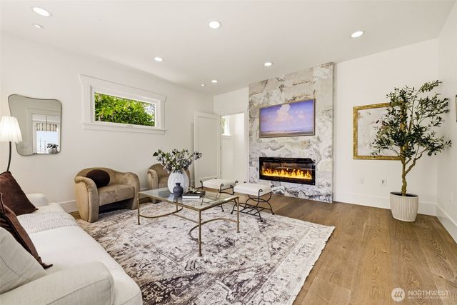 3402 SW Spokane Street, Seattle, WA 98126